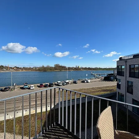 Schliekieker Im Speicherquartier- B9 *